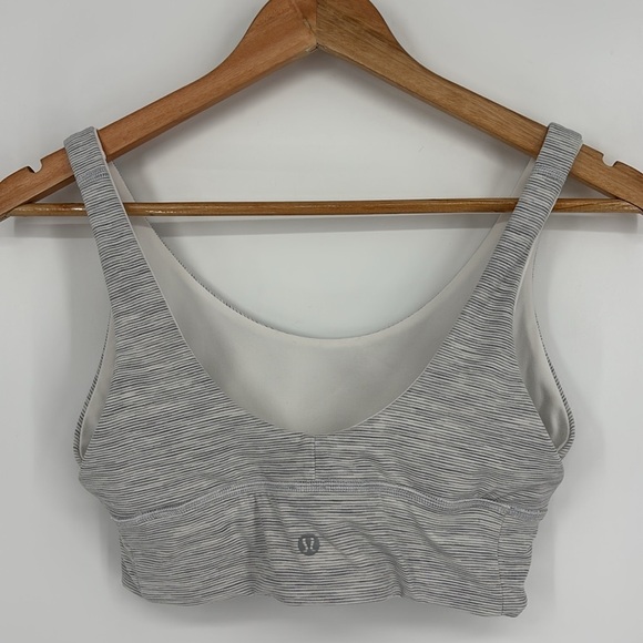 Lululemon Align Reversible Bra *Light Support A/B Cups Gray & White Size 8 - Picture 3 of 7